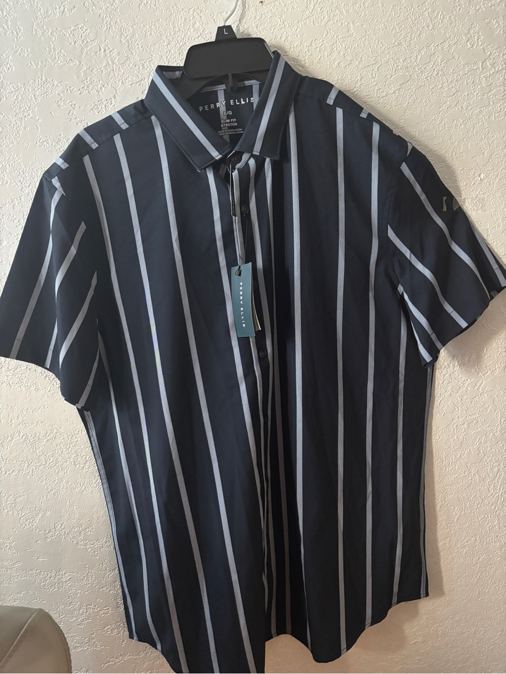 Perry Ellis short-sleeve shirt (M&L)